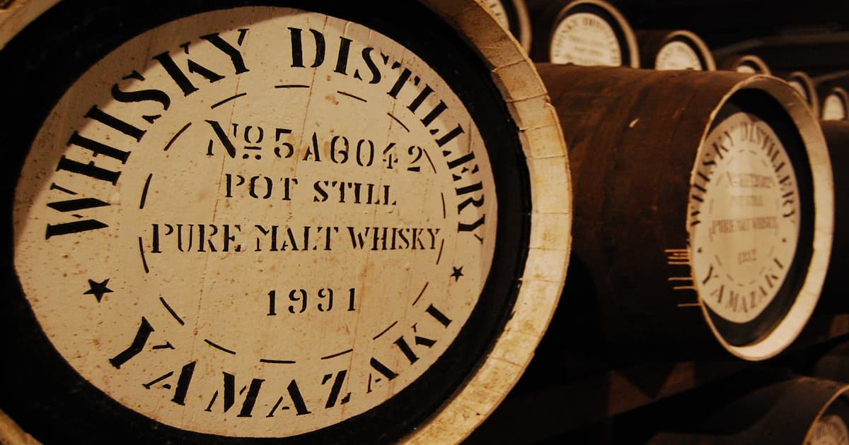 Whisky cask with its vintage. Trying to show about age statement on whisky.